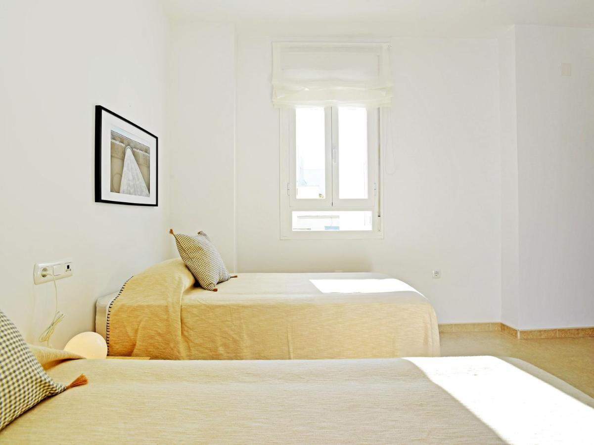 Apartamentos Santiago Эсиха Экстерьер фото